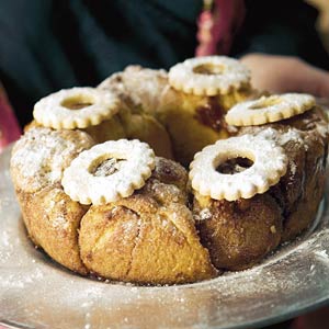 brood-krans-ge-vuld-met-zuid-vruch-ten-0.jpg